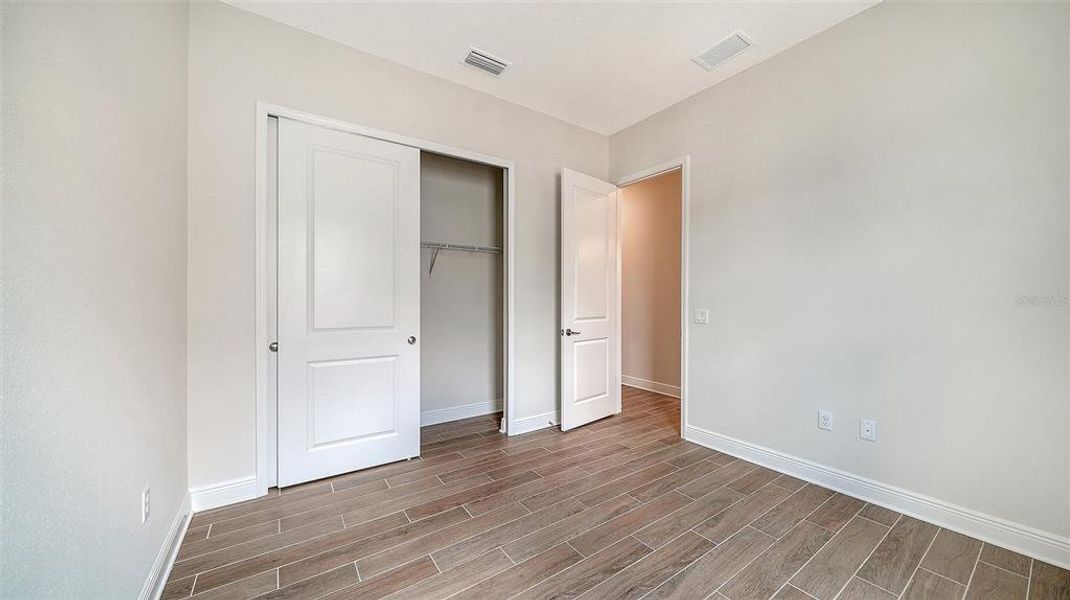 Spacious, unfurnished interior of a new home in Canoe Creek, Parrish (Image 50). Spacious, unfurnished interior of a new home in Canoe Creek, Parrish (Image 50).