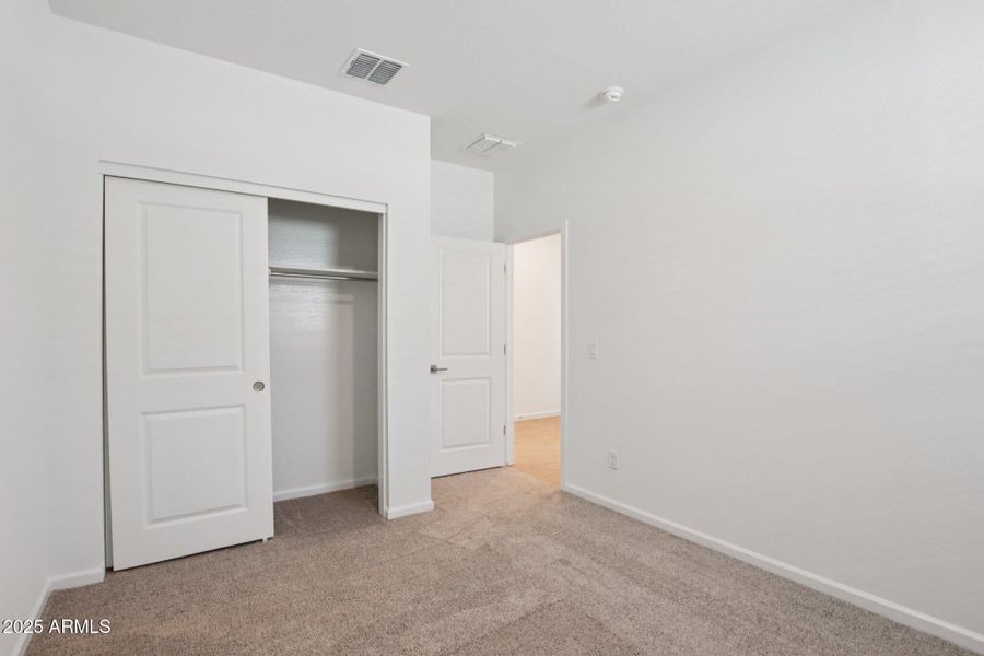 18-web-or-mls-W Bajada Rd-S1709-018