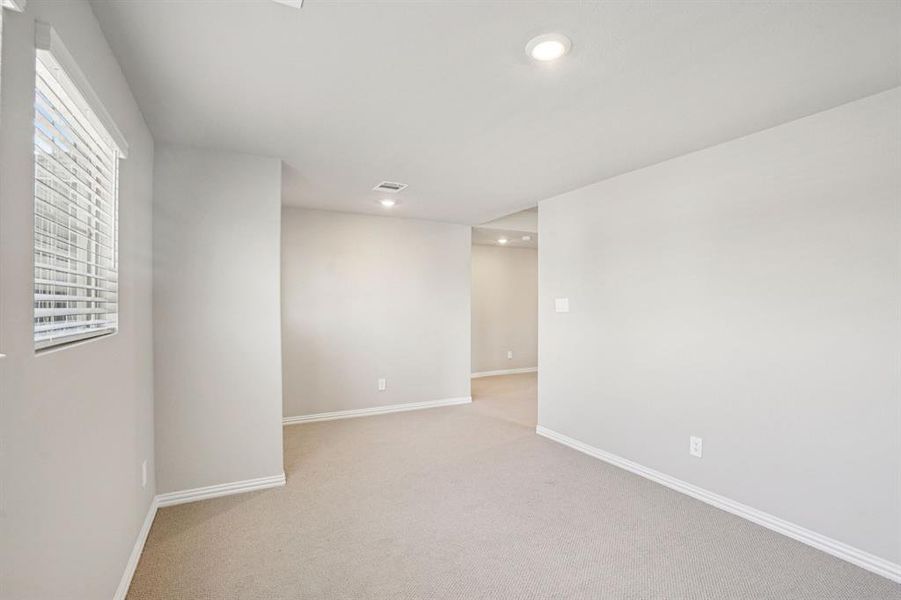 Photo is not of the actual home, but is an inspirational photo of builder’s model home and may depict options, furnishings, and/or decorator features that are not included.