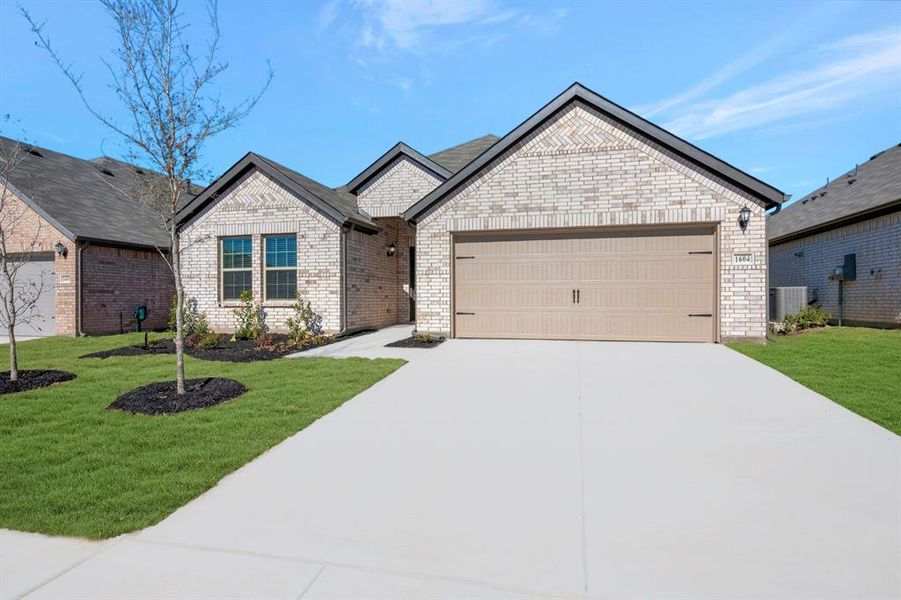 Front exterior of a new home in Verandah, Royse City, TX, highlighting curb appeal (Image 19).