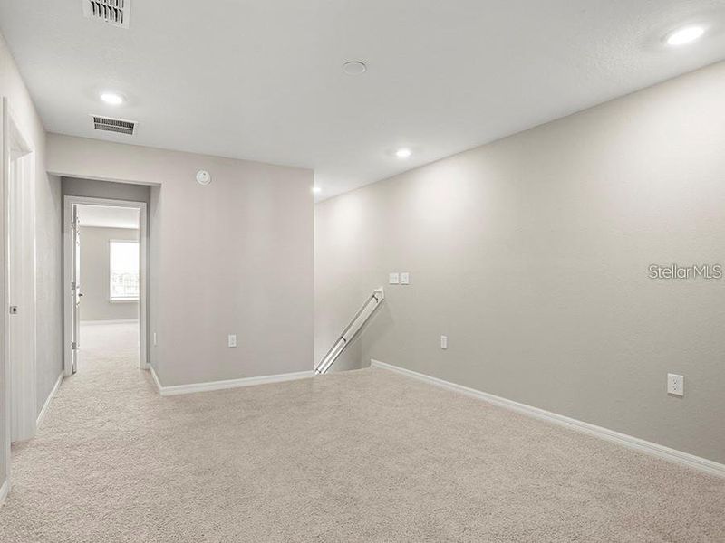 Spacious, unfurnished interior of a new home in The Crossings - Townhomes, St. Cloud (Image 17).