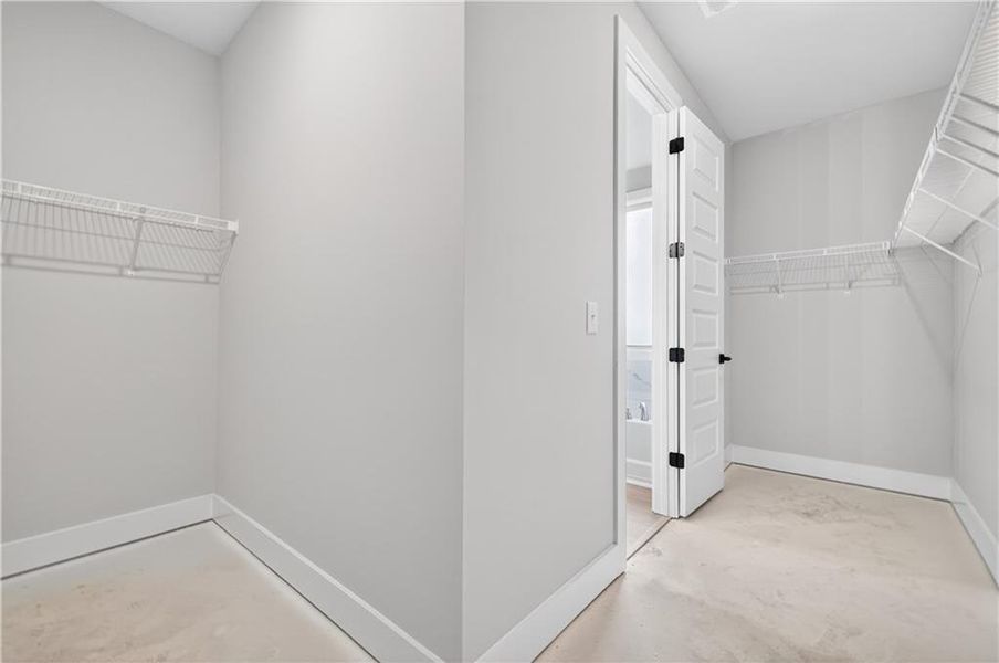 Spacious, unfurnished interior of a new home in The Manor at Gainesville Township, Gainesville (Image 36).