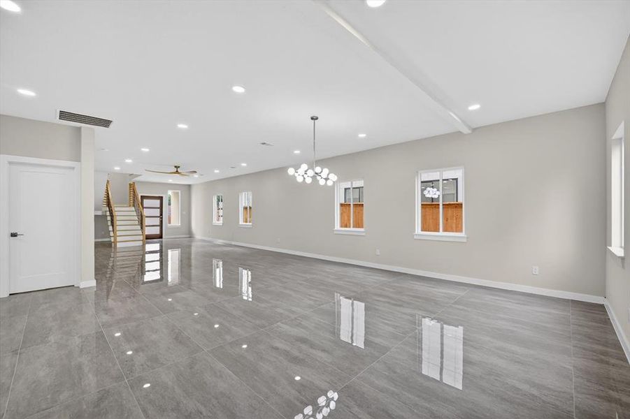 Spacious, unfurnished interior of a new home in , Irving (Image 30).