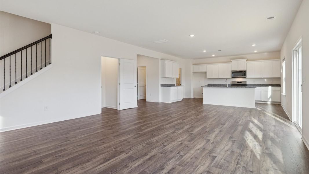 Spacious, unfurnished interior of a new home in Whispering Springs, Maryville (Image 16). Spacious, unfurnished interior of a new home in Whispering Springs, Maryville (Image 16).