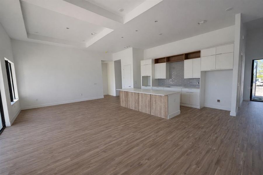 Image 8 of a home in . Image 8 of a home in .