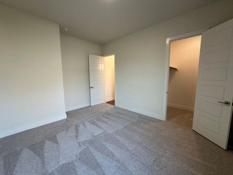 Spacious, unfurnished interior of a new home in Fannin Ranch, Leonard (Image 15).