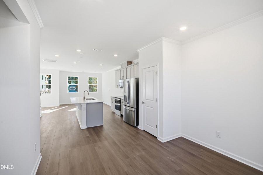 SUN_ElmGrove_Pic_Wyatt_Kitchen_2of10