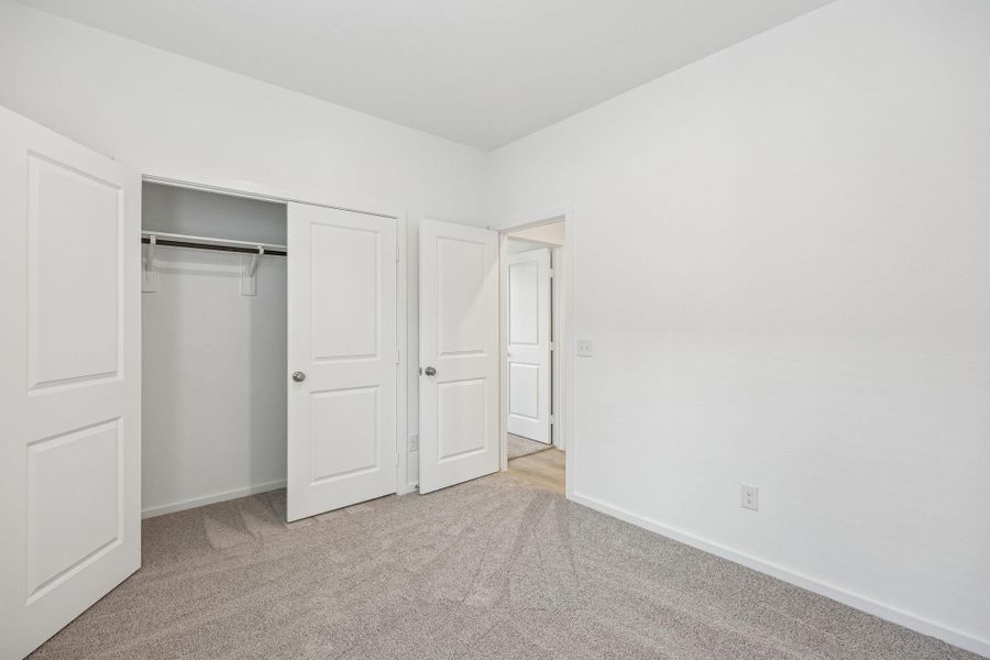 MODEL HOME images may NOT be consistent with the finished product.