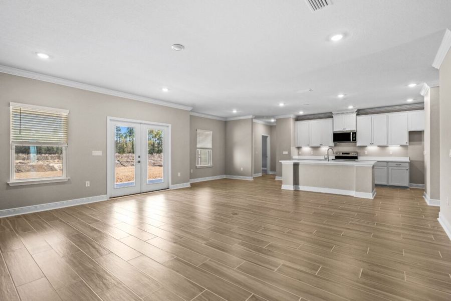 Spacious, unfurnished interior of a new home in Lake Merial, Panama City (Image 21). Spacious, unfurnished interior of a new home in Lake Merial, Panama City (Image 21).
