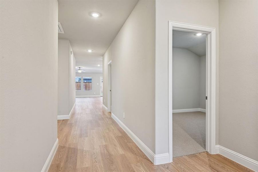 Spacious, unfurnished interior of a new home in Lakehaven - Signature Series, Farmersville (Image 28).