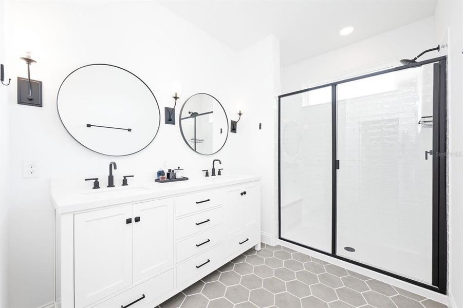 Furnished interior view inside a new home in Osprey Ranch, Winter Garden (Image 11). Furnished interior view inside a new home in Osprey Ranch, Winter Garden (Image 11).