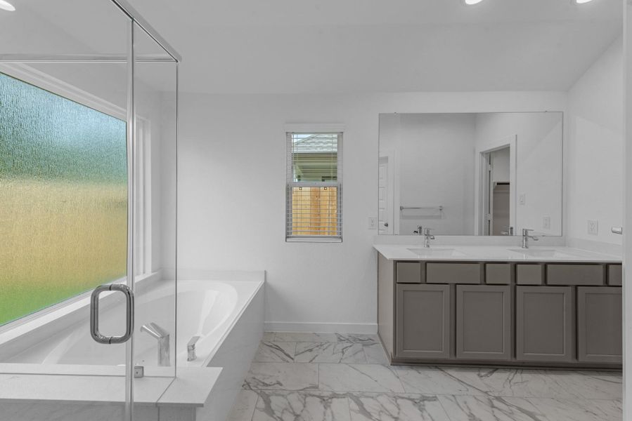 Furnished interior view inside a new home in Cypresswood Landing, Humble (Image 7).