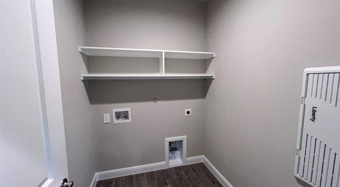 Spacious, unfurnished interior of a new home in Bluestem, Rhome (Image 19). Spacious, unfurnished interior of a new home in Bluestem, Rhome (Image 19).