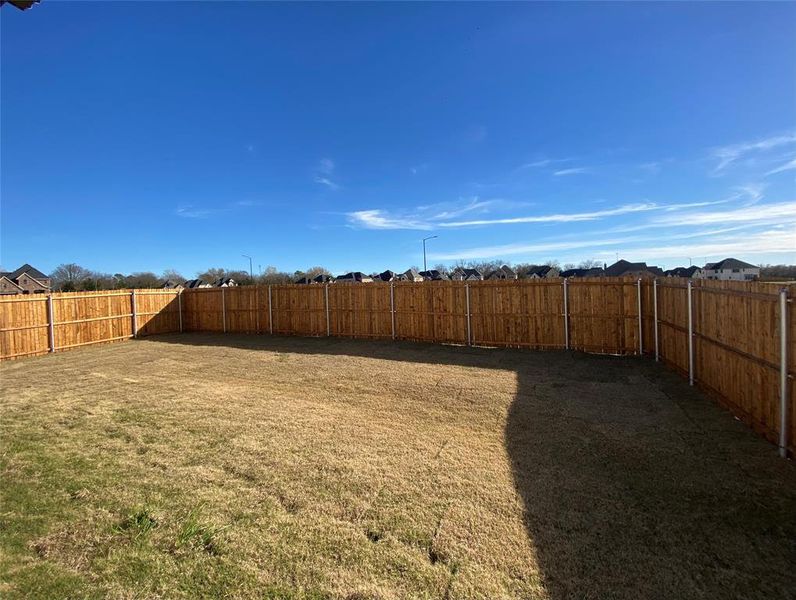 Great flat, rectangular yard is a blank slate for kids, pool, dogs & more! Great flat, rectangular yard is a blank slate for kids, pool, dogs & more!