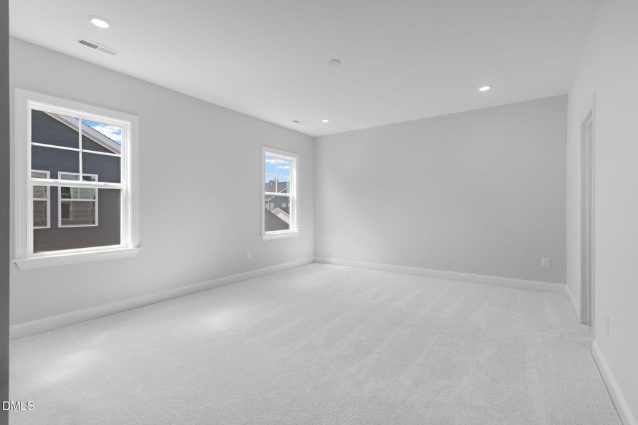 SUN_RetreatatRobertson_Pic_Waterbury-12