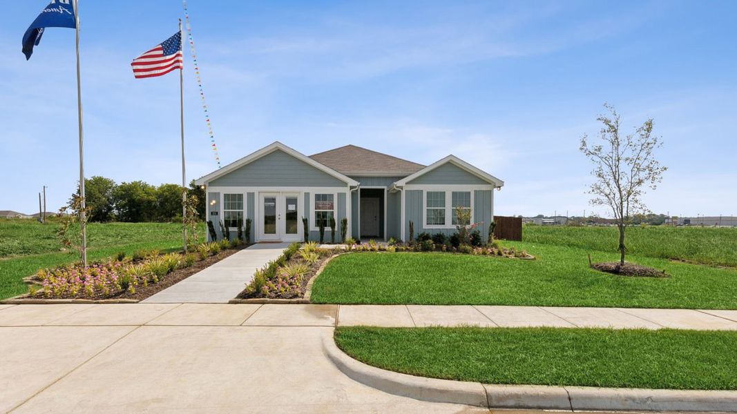 Representative exterior photo of a completed home built from the Huntsville by D.R. Horton in Corsicana Commons, Corsicana, TX (Image 20). Representative exterior photo of a completed home built from the Huntsville by D.R. Horton in Corsicana Commons, Corsicana, TX (Image 20).