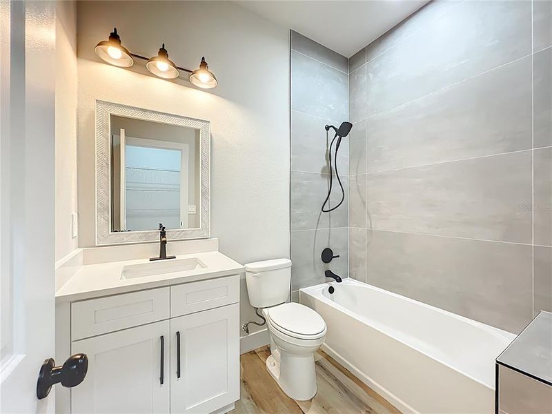 Furnished interior view inside a new home in , Dunnellon (Image 8).