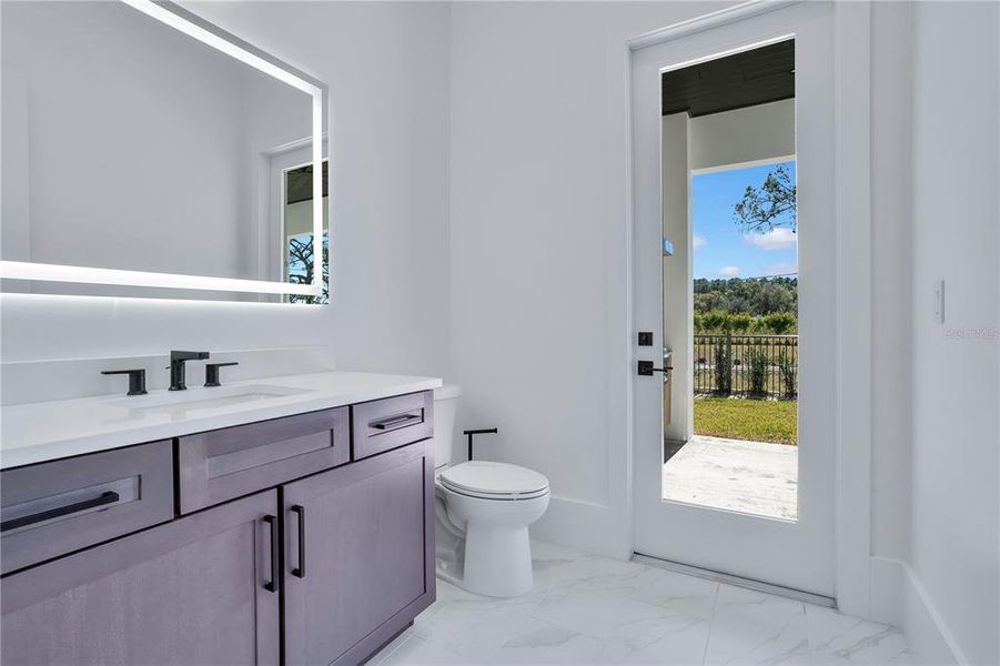 Furnished interior view inside a new home in , Orlando (Image 21).