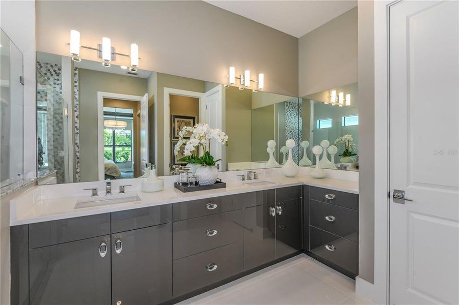 Furnished interior view inside a new home in Cresswind Lakewood Ranch, Lakewood Ranch (Image 36).
