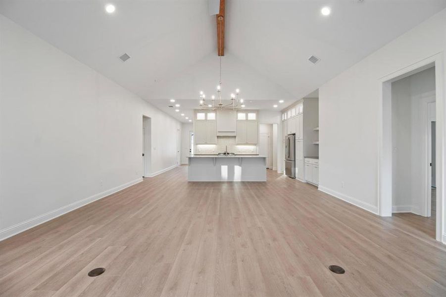 Spacious, unfurnished interior of a new home in , Tyler (Image 22).
