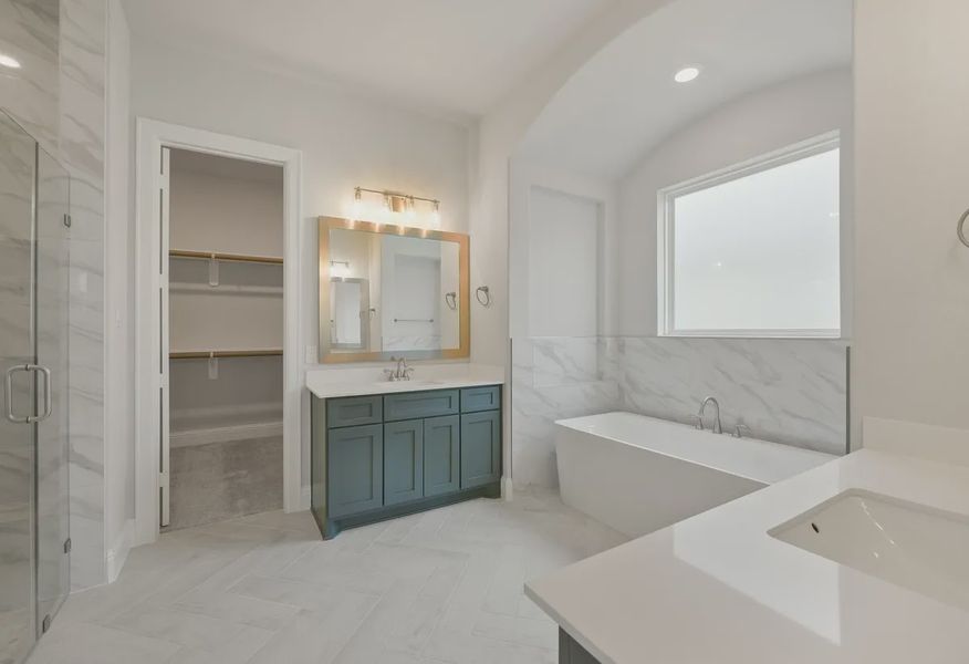 Homesite 4406 primary bath - 11 of 24