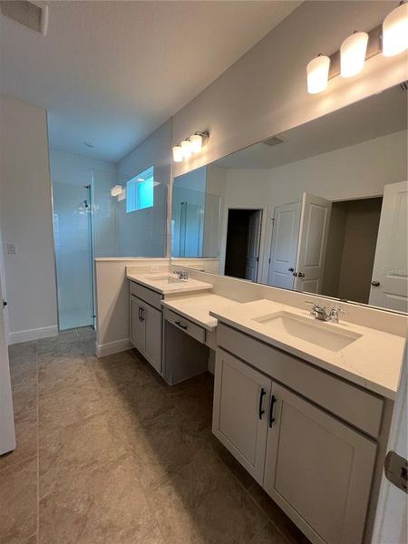 Furnished interior view inside a new home in Hills of Minneola, Minneola (Image 7). Furnished interior view inside a new home in Hills of Minneola, Minneola (Image 7).