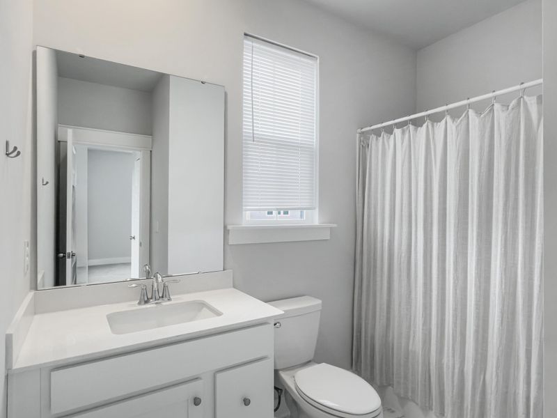 Furnished interior view inside a new home in Carnes Crossroads, Summerville (Image 10).