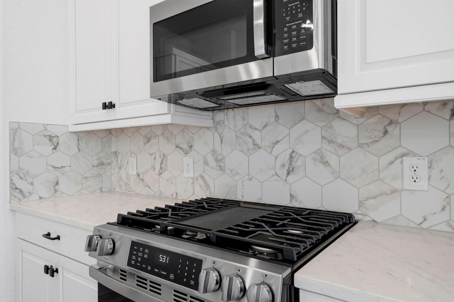 Close-up of interior finishes inside a home in Woodforest, Montgomery (Image 11).