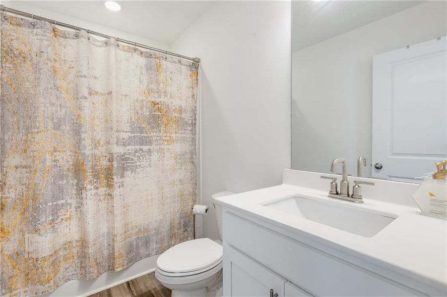Furnished interior view inside a new home in Laurelwood, Douglasville (Image 17).
