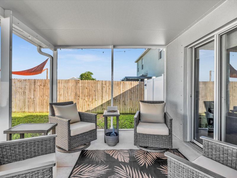 Exterior details and patio area of a home in , Belle Glade (Image 29).