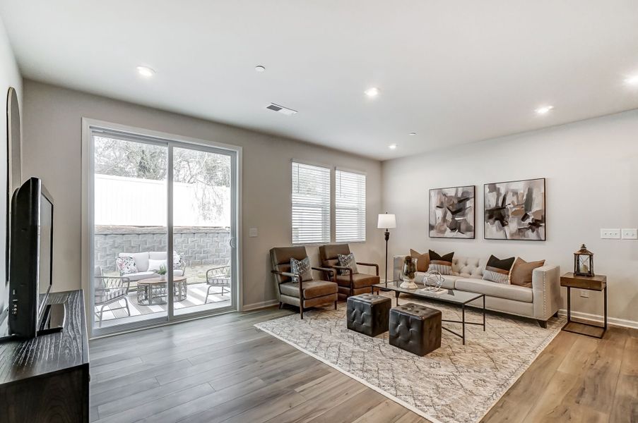 Photo representation of the Adriana plan. Colors, finishes and options will vary.