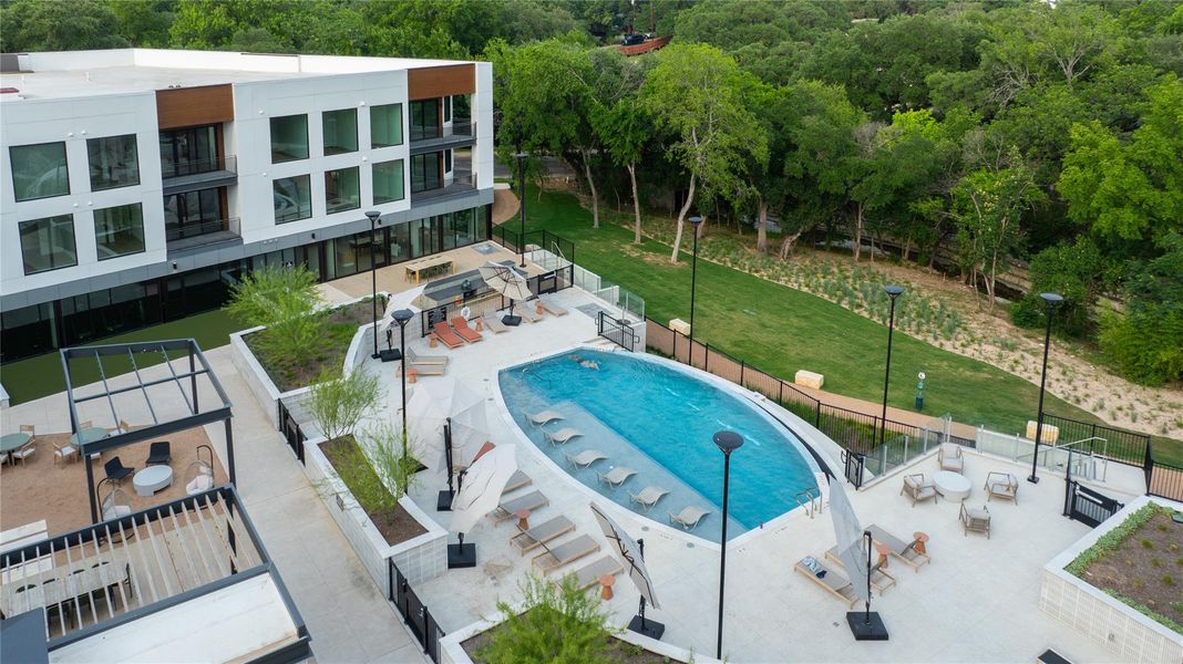 Community amenities in One Oak, Austin (Image 18). Community amenities in One Oak, Austin (Image 18).