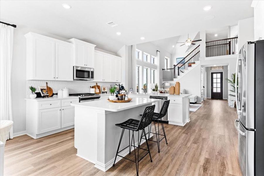 Furnished interior view inside a new home in Avondale, Fate (Image 15).