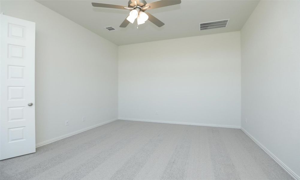 Image 39 of a home in River Ranch.