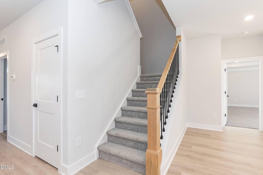 Spacious, unfurnished interior of a new home in Charlotte's Ridge, Middlesex (Image 26).