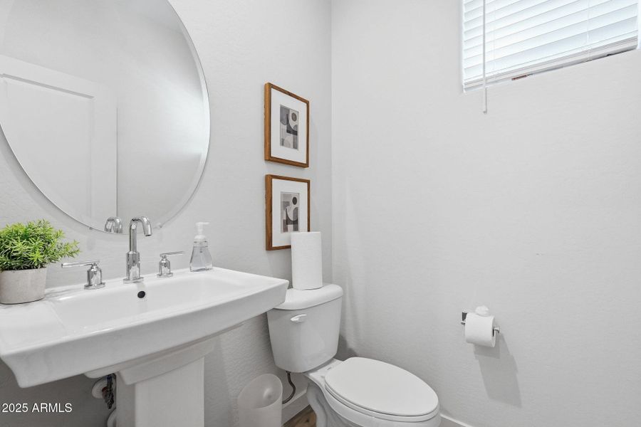 1511 W SIERRA VISTA DR 1511 W SIERRA VISTA DR