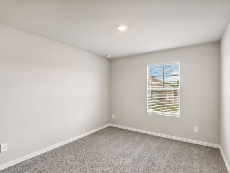 Spacious, unfurnished interior of a new home in Lakehaven - Premier Series, Farmersville (Image 24).