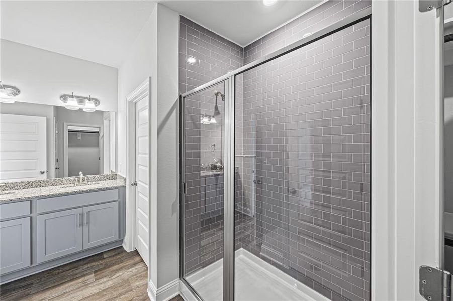 Furnished interior view inside a new home in Stonebrooke, Conroe (Image 7).