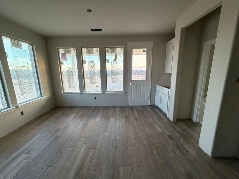 Image 7 of a home in Waterford Park. Image 7 of a home in Waterford Park.