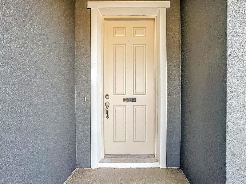 Exterior details and patio area of a home in Sunbrooke, St. Cloud (Image 35).