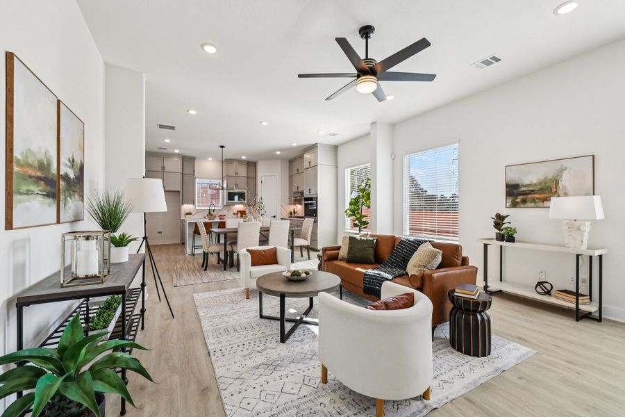 Furnished interior view inside a new home in Foxfield, Austin (Image 10).
