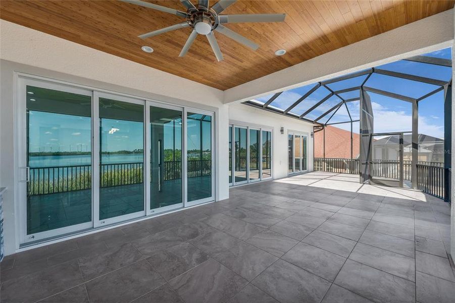 Exterior details and patio area of a home in , Punta Gorda (Image 3).