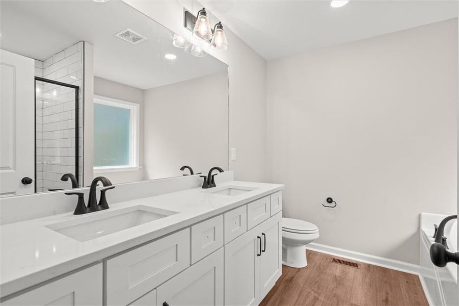 Furnished interior view inside a new home in , Villa Rica (Image 7).