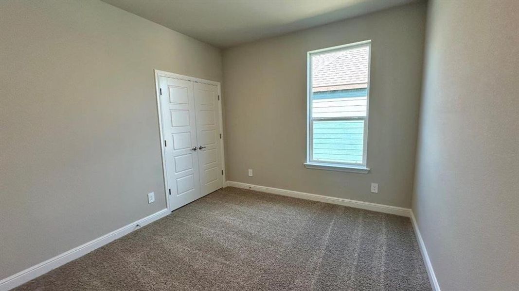 Spacious, unfurnished interior of a new home in Rock Creek Ranch, Fort Worth (Image 9). Spacious, unfurnished interior of a new home in Rock Creek Ranch, Fort Worth (Image 9).