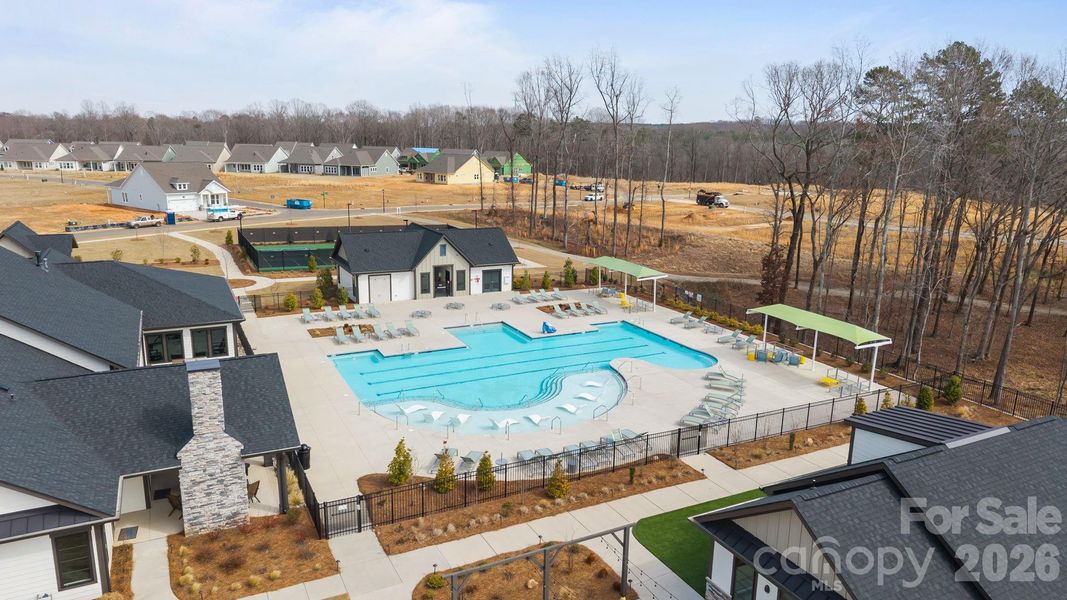 Community amenities in Encore at Streamside - Classic Series, Waxhaw (Image 32).