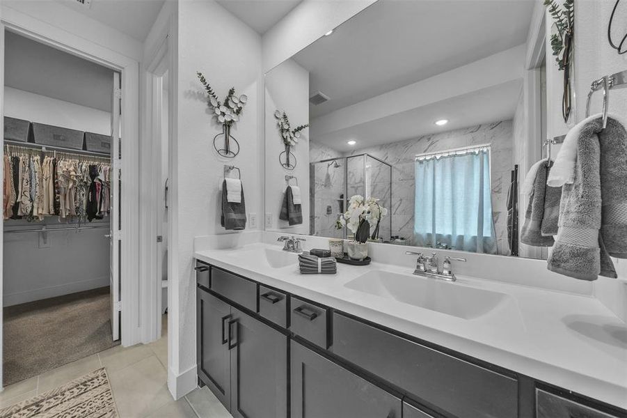 Furnished interior view inside a new home in Karis, Crowley (Image 10).