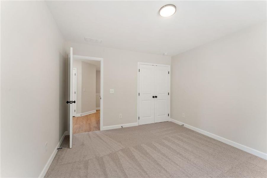 Spacious, unfurnished interior of a new home in Wildwood Place, Powder Springs (Image 20).
