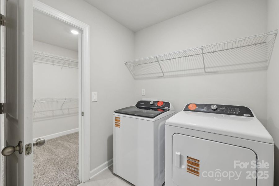 Photo is not of the actual home, but is an inspirational photo of builder’s model home and may depict options, furnishings, and/or decorator features that are not included Photo is not of the actual home, but is an inspirational photo of builder’s model home and may depict options, furnishings, and/or decorator features that are not included