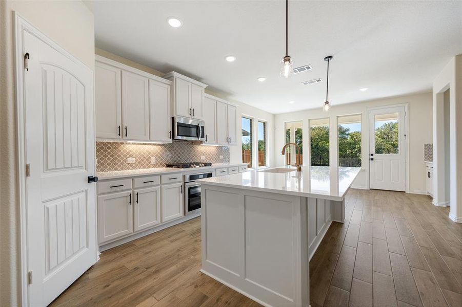 Furnished interior view inside a new home in Morningstar, Aledo (Image 12). Furnished interior view inside a new home in Morningstar, Aledo (Image 12).