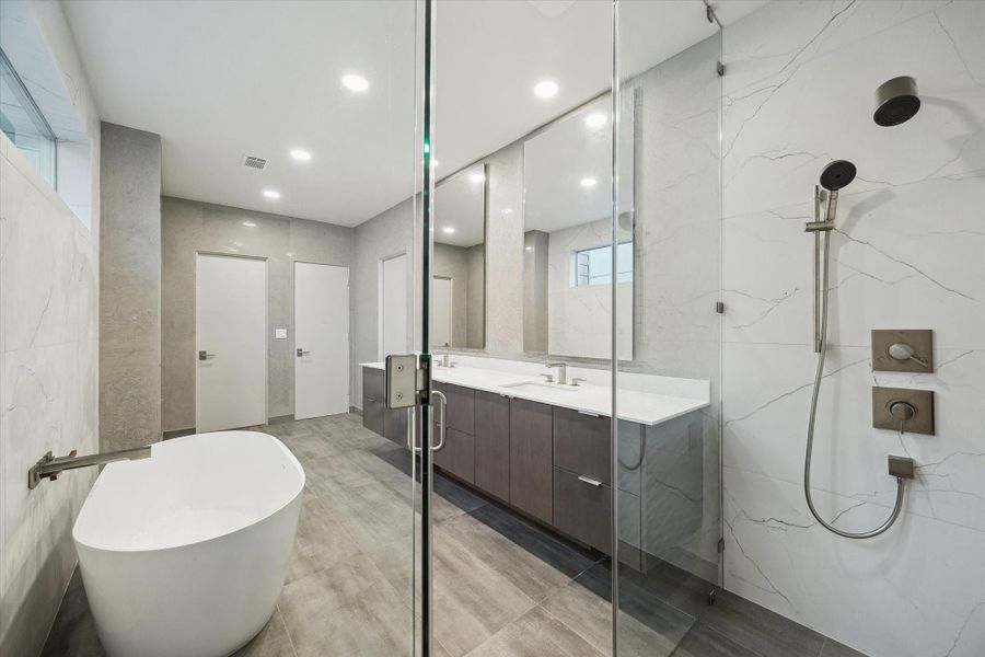 Furnished interior view inside a new home in , Houston (Image 6).